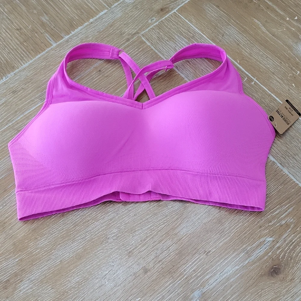 PINK Victoria's Secret Active Seamless Air Sports Bra In Pink Size Medium NWT - Picture 2 of 6